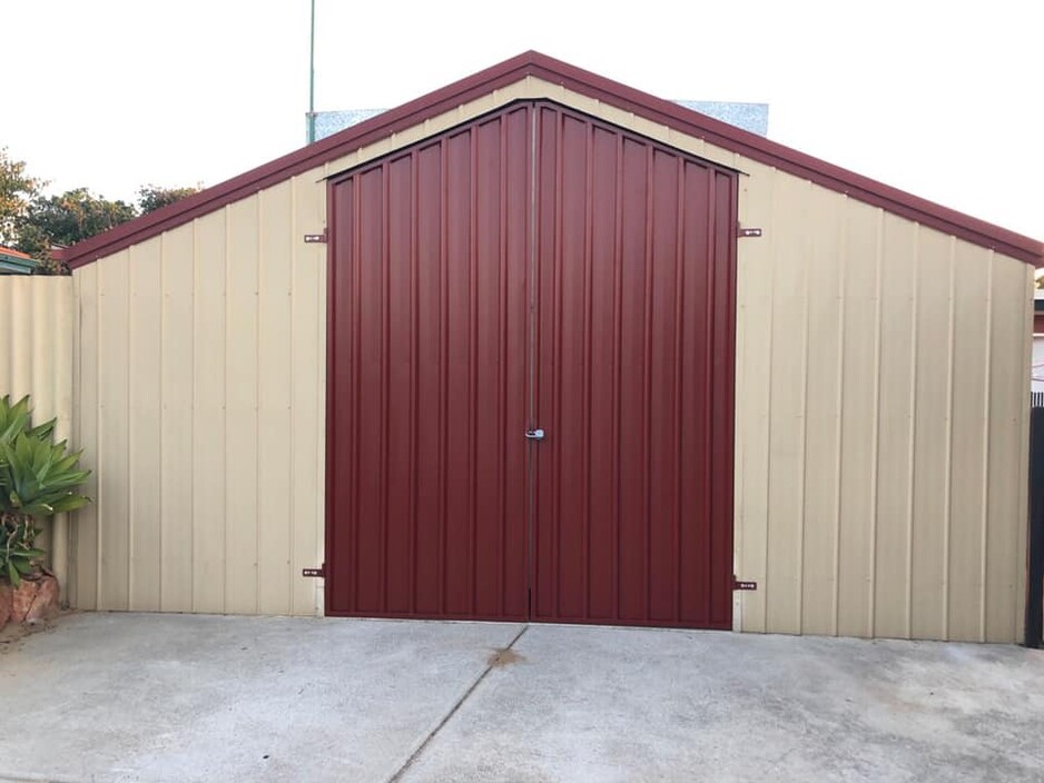 Ben Moloneys Roller Doors Pty Ltd Pic 1 - Custom made door for shed