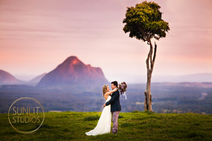 Sunlit Studios Pic 4 - Maleny Wedding Photographers One Tree Hill