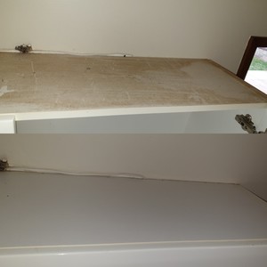 Coastal Cleaning Services Pic 3 - Tops of Kitchen cupboards