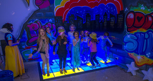 I Look My Style Pic 2 - Disco parties at at I Look My Style