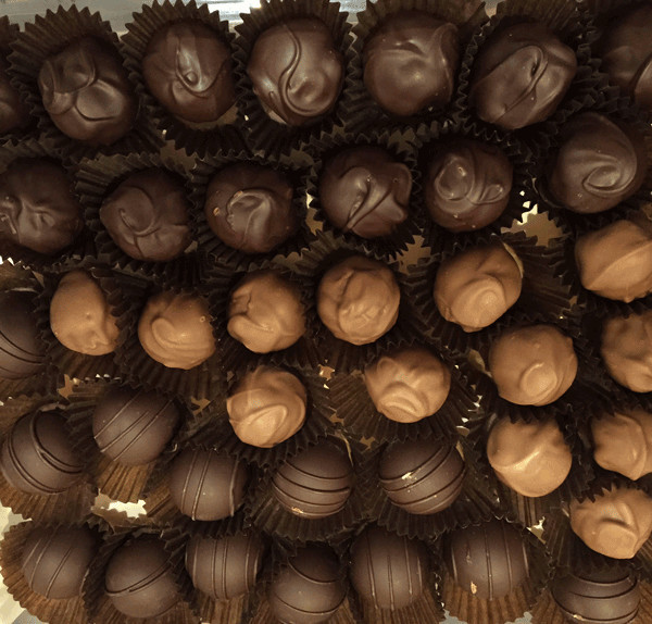 Chocolae Pic 1 - Handmade Belgian turffles