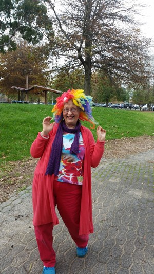 Laughter For Living Pic 5 - Lynette Loves Colour