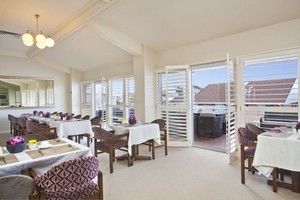 Belrose Country Club Pic 3 - Dining room