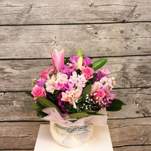 CBD Florist Pic 3 - Pretty pin posy