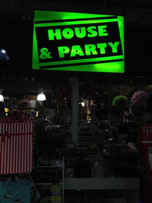 House & Party Pic 4