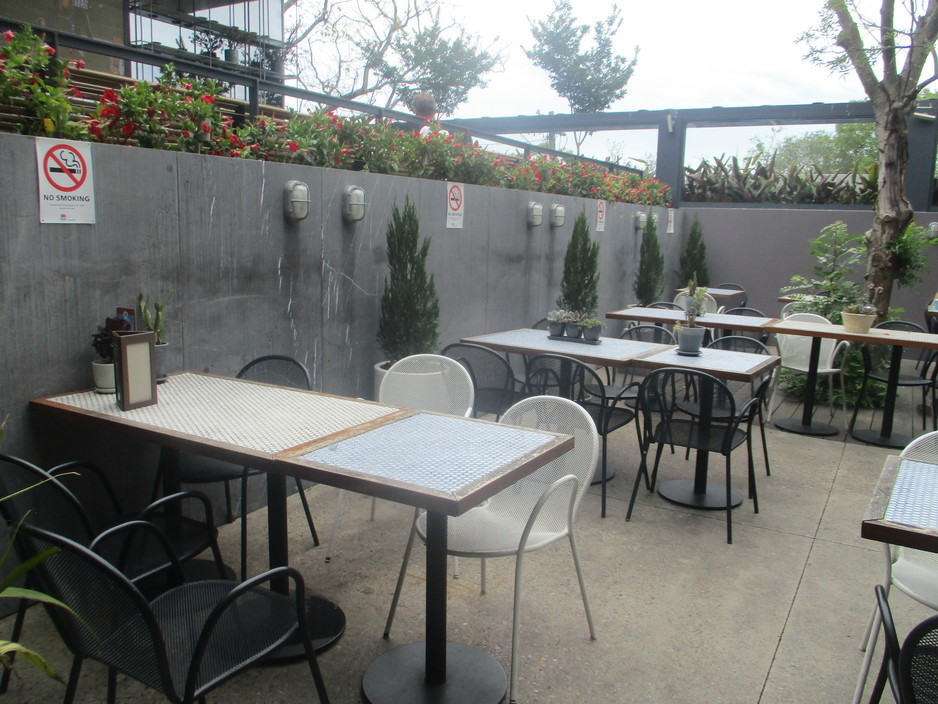 Hunters Hill Hotel Pic 1 - Beer Garden