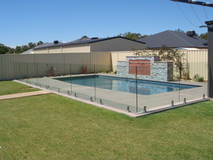 Glass & Pool Fencing Victoria Pic 2