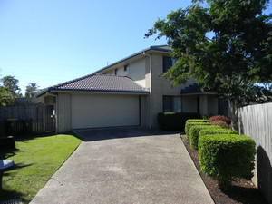 Green Machine Mowing and Property Maintenance Pic 5