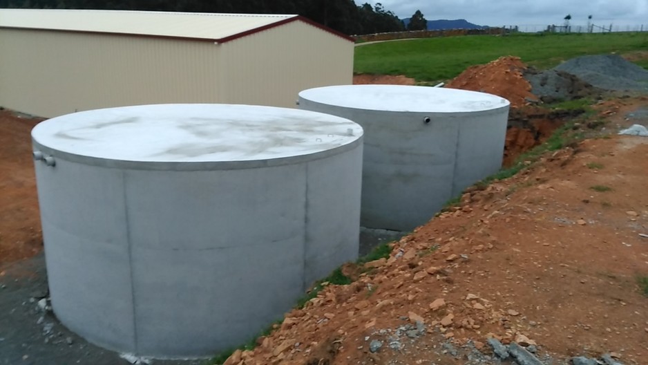 Dirk's Concrete Water Tanks in Penguin, TAS, Building Construction