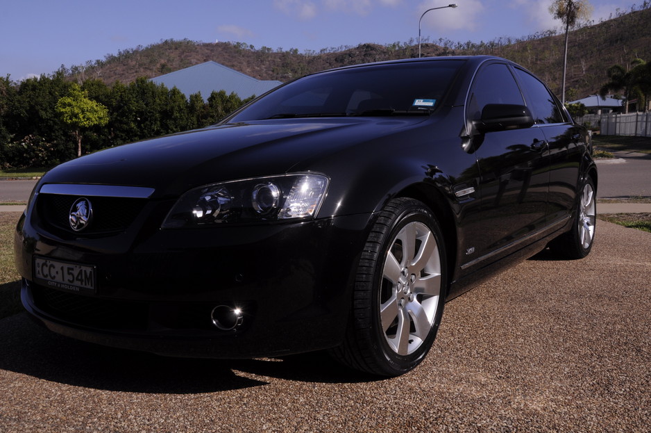 Prestige Mobile Car Detailing Pic 1 - Holden Calais Master Detail