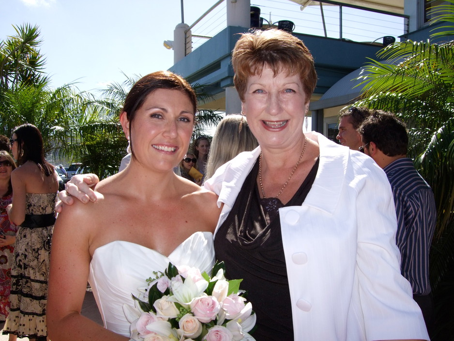 Austin, Sharon - Marriage Celebrant Pic 1