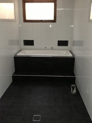 A.R.T Andrew Robson Tiling Pic 2