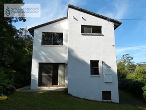 A Clean Approach House Washing Pic 4 - After soft washing of house with heavy mould build up