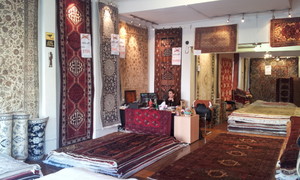 Shiraz Oriental Rugs Pic 2