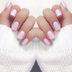 Jessica Louise Beauty Pic 2 - Beautiful shellac nails