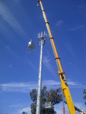 CommSite Integrated Communications Pic 3 - Point to Point high bandwidth licenced microwave link supply and installation