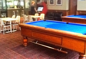 The Metropolitan Hotel Pic 4 - Entertainment room with 2 pool tables juke box and arcade machines