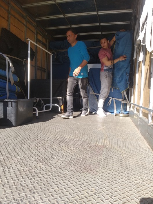 Olivia's Removals Pic 2 - The team working