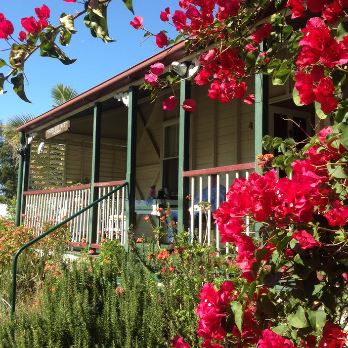 Brook Cottage Pic 1 - Brook Cottage Self Contained Accommodation for Couples PET FRIENDLY QUIET LOCATION CLOSE TO WINERIES NATIONAL PARKS SCENIC DAMS SPA BATH WOOD FIRE BREAKFAST HAMPER PROVIDED RELAX AND ENJOY THE FRONT VERANDAH