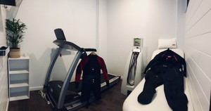 HYPOXI Studio Dee Why Pic 5 - Vacunaut and HDC treatment room at HYPOXI Studio Dee Why