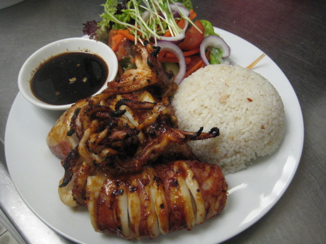 Ihaw Ihaw Filipino Cuisine BBQ Grill Pic 1 - Grilled squid served w garlic rice