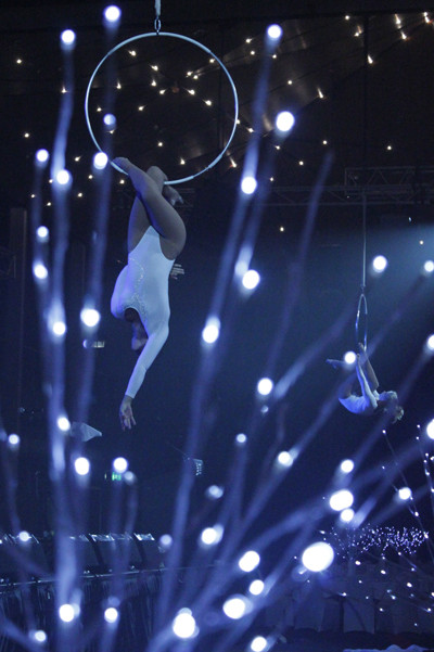 Aerialicious Entertainment Pic 2 - Lyra