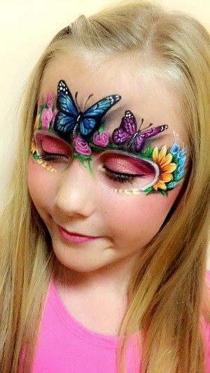 Shoalhaven Face painting Pic 2 - 3D Butterflies and Flower arrangement