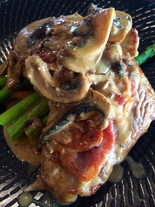 Vittorio's Restaurant Pic 1 - Veal scallopini