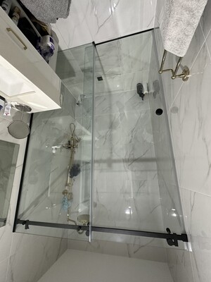 Glazefreak Shower Screens & Glass Balustrade pty ltd Pic 4