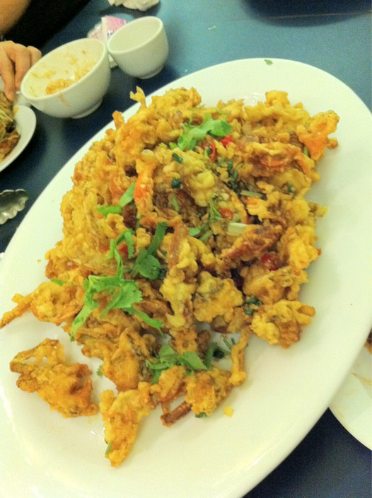 Golden Swallow Restaurant Pic 1 - A very massive serve of salt and pepper soft shell crab We ate every piece