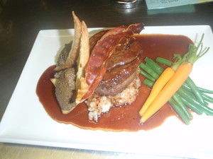 Chris' R&B Pic 2 - Open Wellington of Beef Fillet