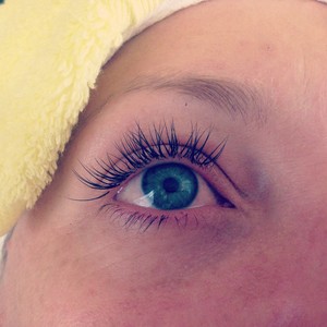 Lily Beau Lashes Pic 5