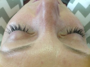 Lily Beau Lashes Pic 4