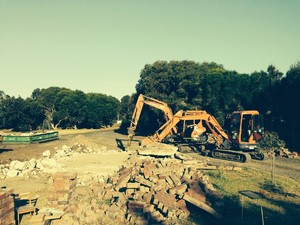 Bass Coast Earthmoving Pic 4 - Demolition Works