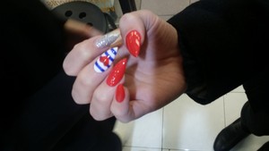 Modern Nails Pic 4 - Retro nails plus nail art