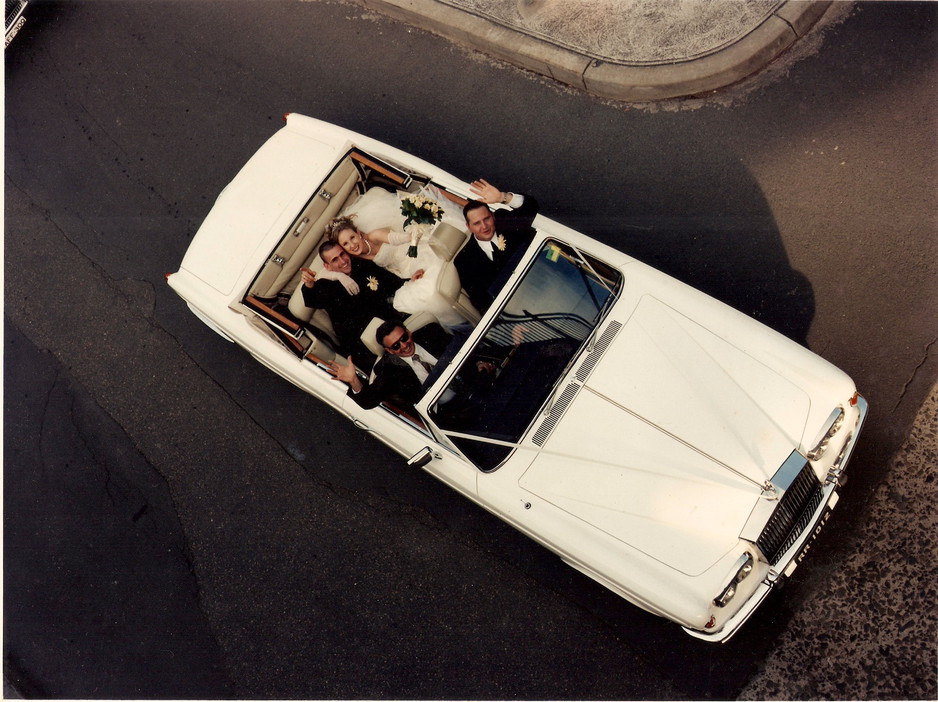 Ideal Wedding Cars Pic 1