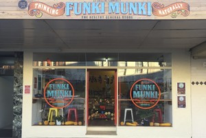 Funki Munki Pic 4