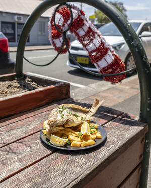 Mountain Fish Pic 3 - Fish outta water a whole Snapper served on a bed of handcut chips