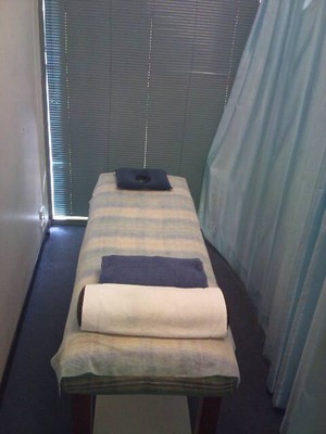 Massge World - Pyrmont Pic 2 - Treatment Curtained Section