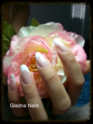 Gladna Nails Pic 4