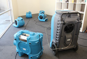 New Life Restoration - wet carpet & structural drying Pic 4 - Water Damage Drying Equipment