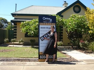 Kathryn Taylor Real Estate Land Agent Pic 5