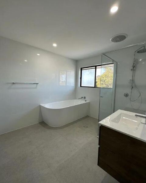 Bathroom Renovators Brisbane Pic 1