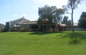 Coramba Hotel Pic 3 - beer garden