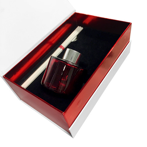 Inspirational Candles Pic 1 - Red Gift Box Diffuser Bottle and Reeds Choice of fragrances