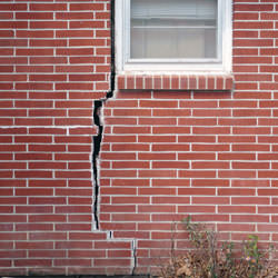 Smart Move Inspection Services Pic 2 - Major Structural Damage to External Wall requires Engineer to investigate