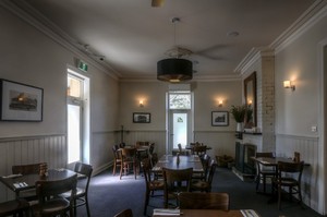 Inverleigh Hotel Pic 2 - 1 of the main dining rooms