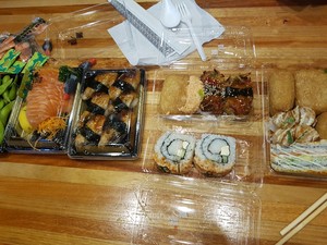 Sushi Hub Pic 2