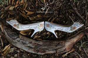 Scenic Shoes Pic 2 - Scenic Shoes carry special meaning to their brides in the words and pictures that decorate them