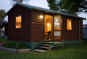 Tomago Village Van Park Pic 4 - wooden cabins